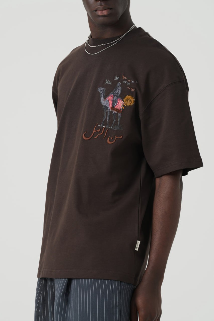 Camel Oversize Kesim Unisex Tişört Özel Tasaırm - Kahverengi - Görsel 2