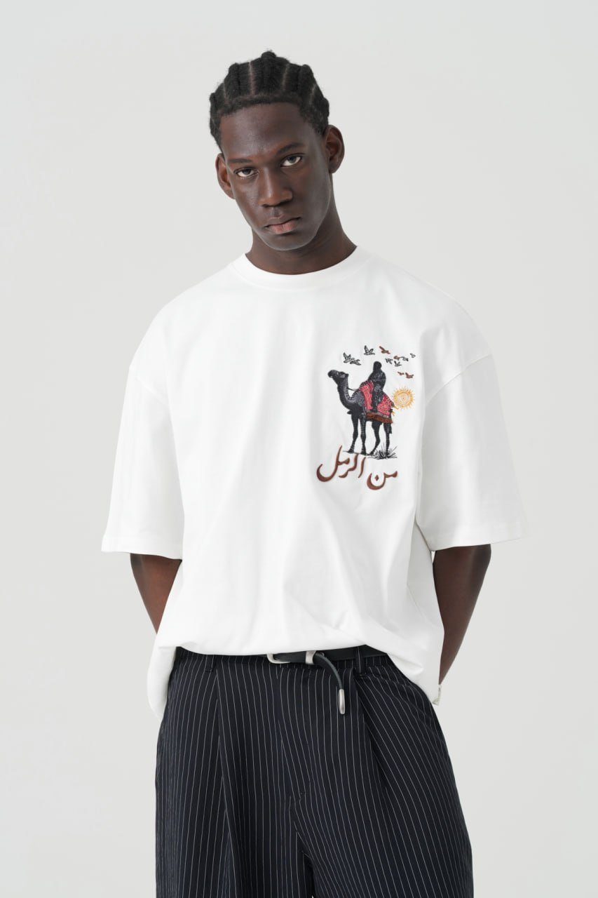 Camel Oversize Kesim Unisex Tişört Özel Tasaırm - Beyaz - Görsel 2